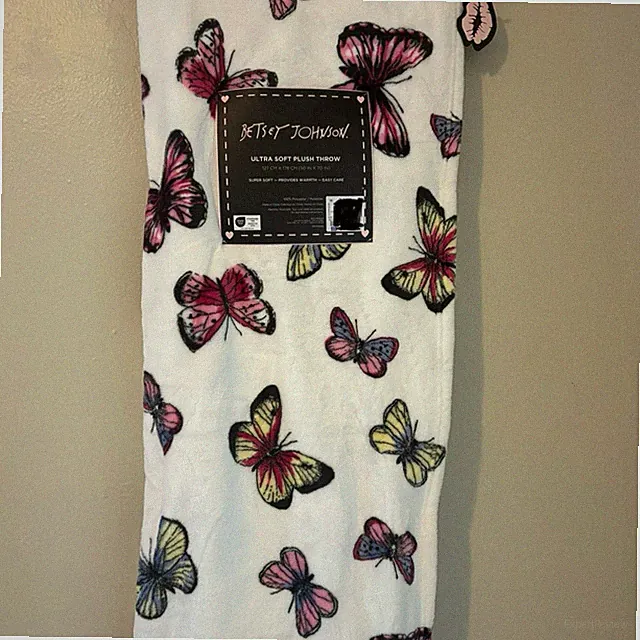 Betsey Johnson Butterfly Ultra Soft Plush Throw Blanket New