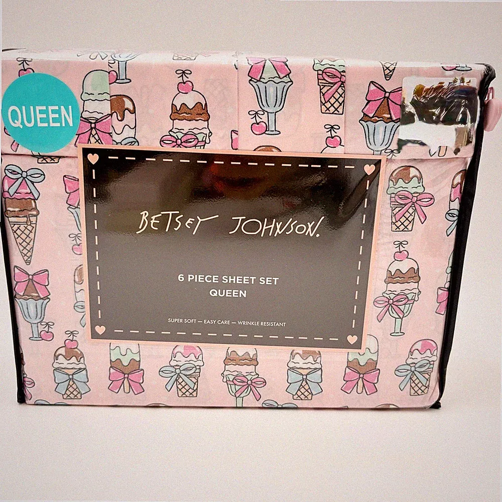 Betsey Johnson Queen Sheet Set 6 Piece Pink Ice Cream Coquette New