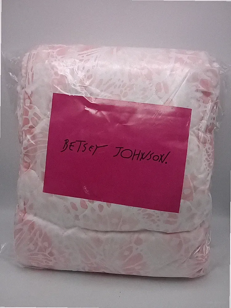 Betsey Johnson Quilt Set Pink Full/Queen 3 Pieces