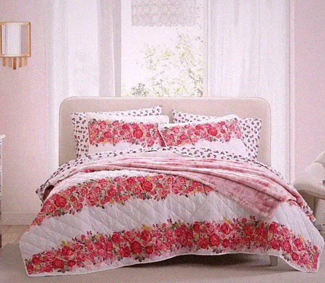 Betsey Johnson Reversible Quilted Coverlet Twin Size Pink Floral Stripe Hearts