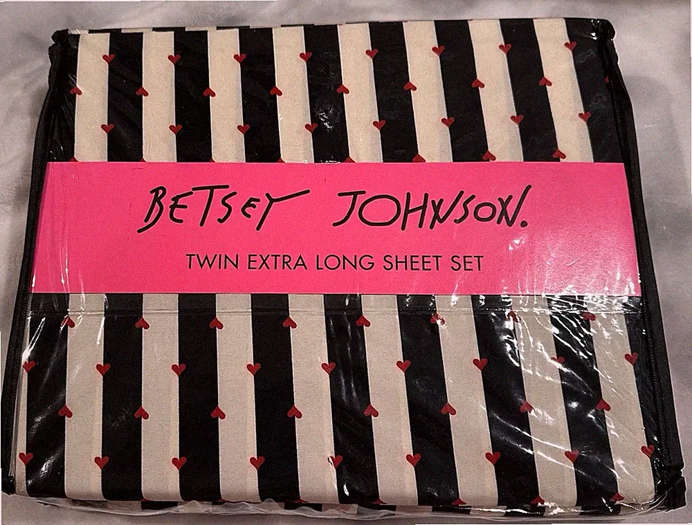 Betsey Johnson Twin XL Sheet Set WONDERLAND STRIPE HEART ~ Black, Red, Ivory NEW
